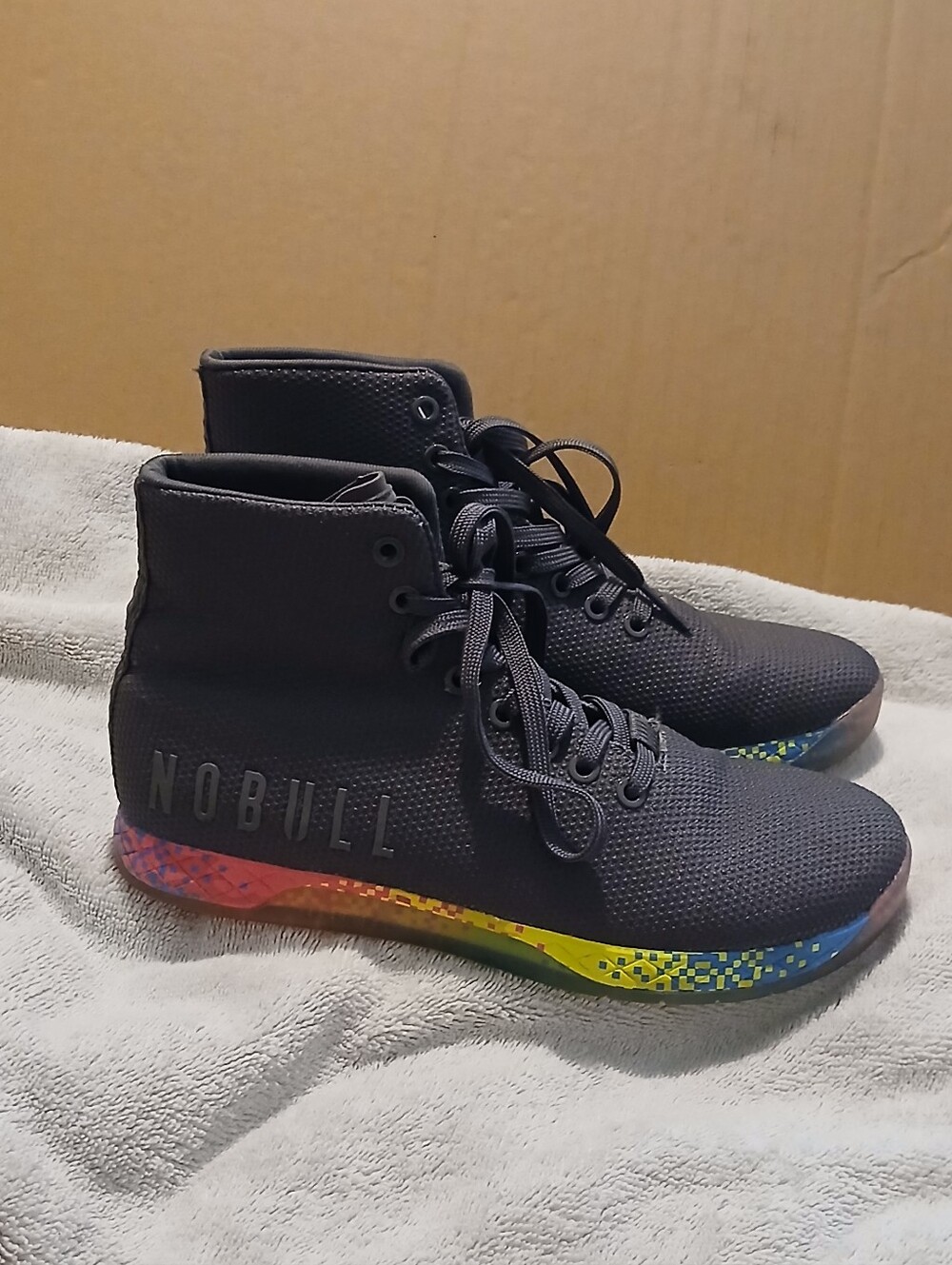 Nwot Size Women 7.5 /Man Size 9 Grey Nobull High Top Sneakers W/ Colorful Bottom